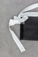 Charger l&#39;image dans la galerie, Shower / Everyday Quick Dry Mesh Post-Surgical Drain Holder Black with White Cotton Trim
